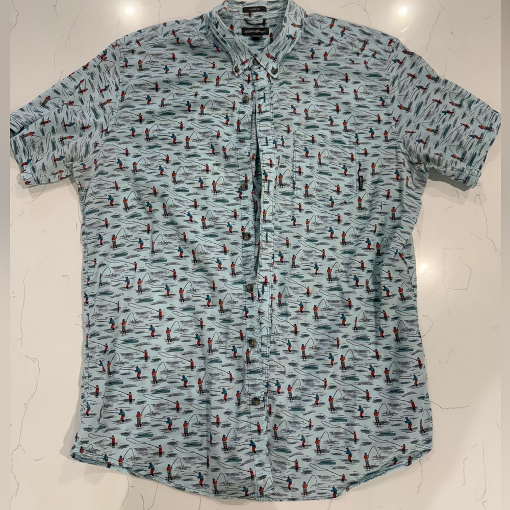 Eddie Bauer Classic Fit Short Sleeve Button Down Blue Fishing Men’s Size XL